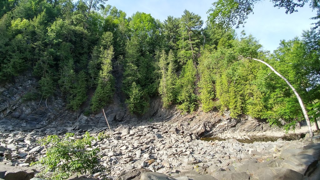 Loft vue sur le pont | 720 Rue Child, Coaticook, QC J1A 2C2, Canada | Phone: (819) 574-6127