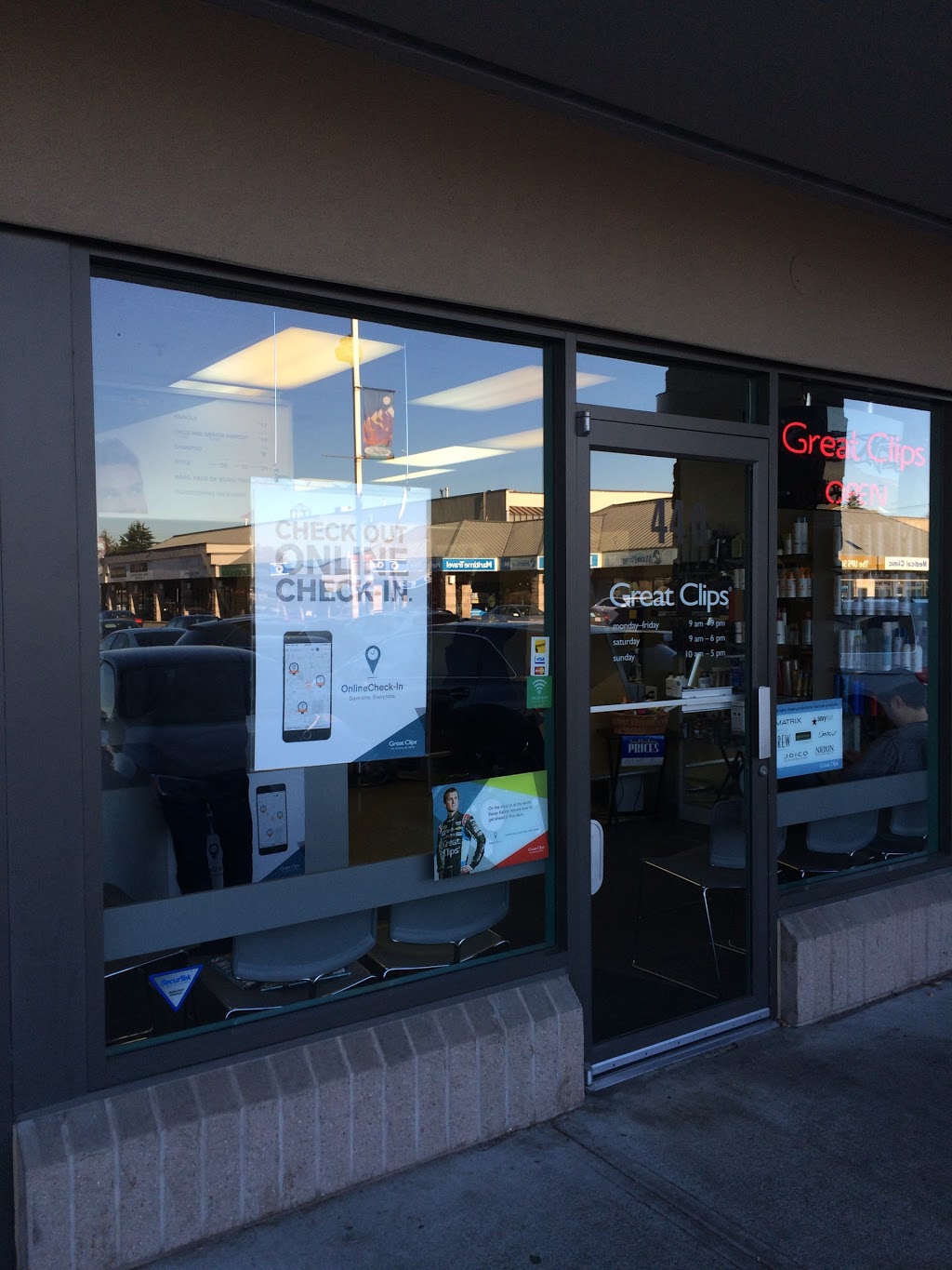Great Clips | 440-9100 Blundell Rd, Richmond, BC V6Y 3X9, Canada | Phone: (604) 278-0198