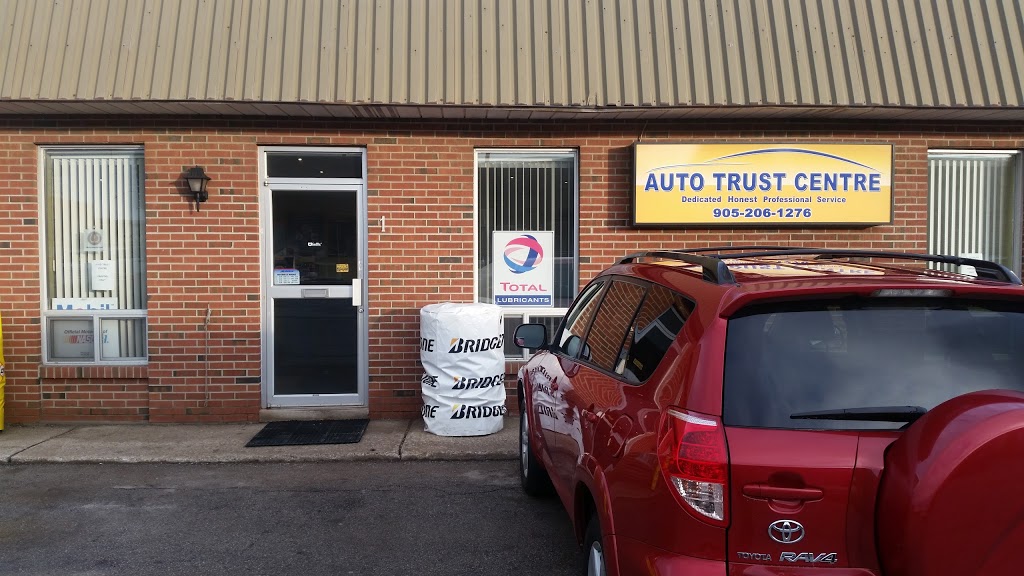 Auto Trust Centre | 5040 Maingate Dr #1, Mississauga, ON L4W 1X5, Canada | Phone: (905) 206-1276