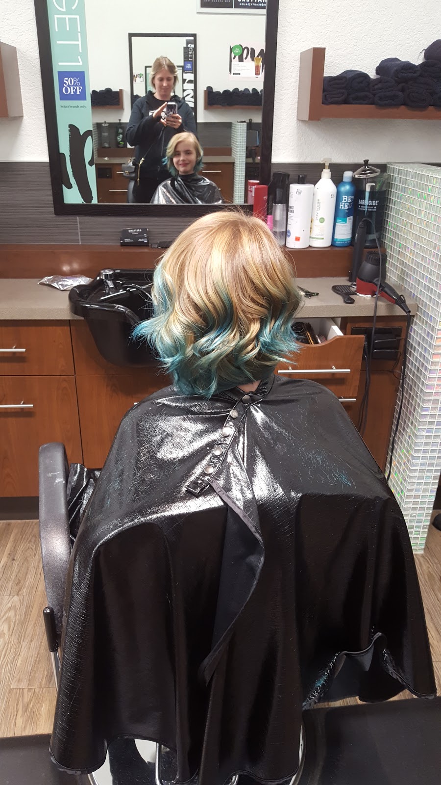 Chatters Hair Salon | 5000 Emerald Dr #373, Sherwood Park, AB T8H 0P5, Canada | Phone: (780) 417-0054