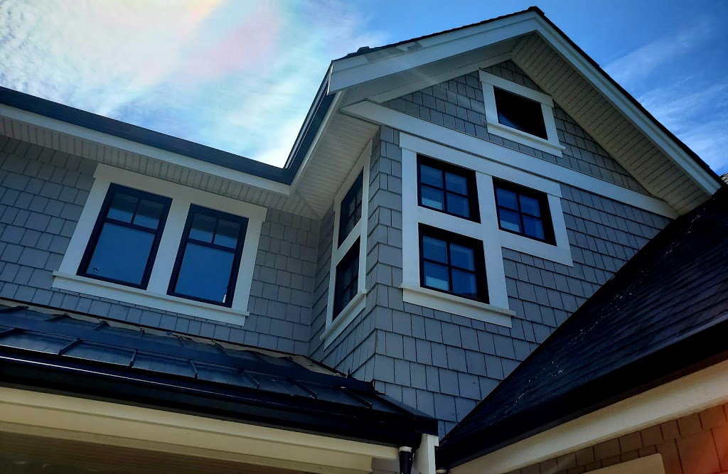 Distinctive Exteriors | 1627 Stone Lake Dr, Nanoose Bay, BC V9P 9L1, Canada | Phone: (250) 713-5772