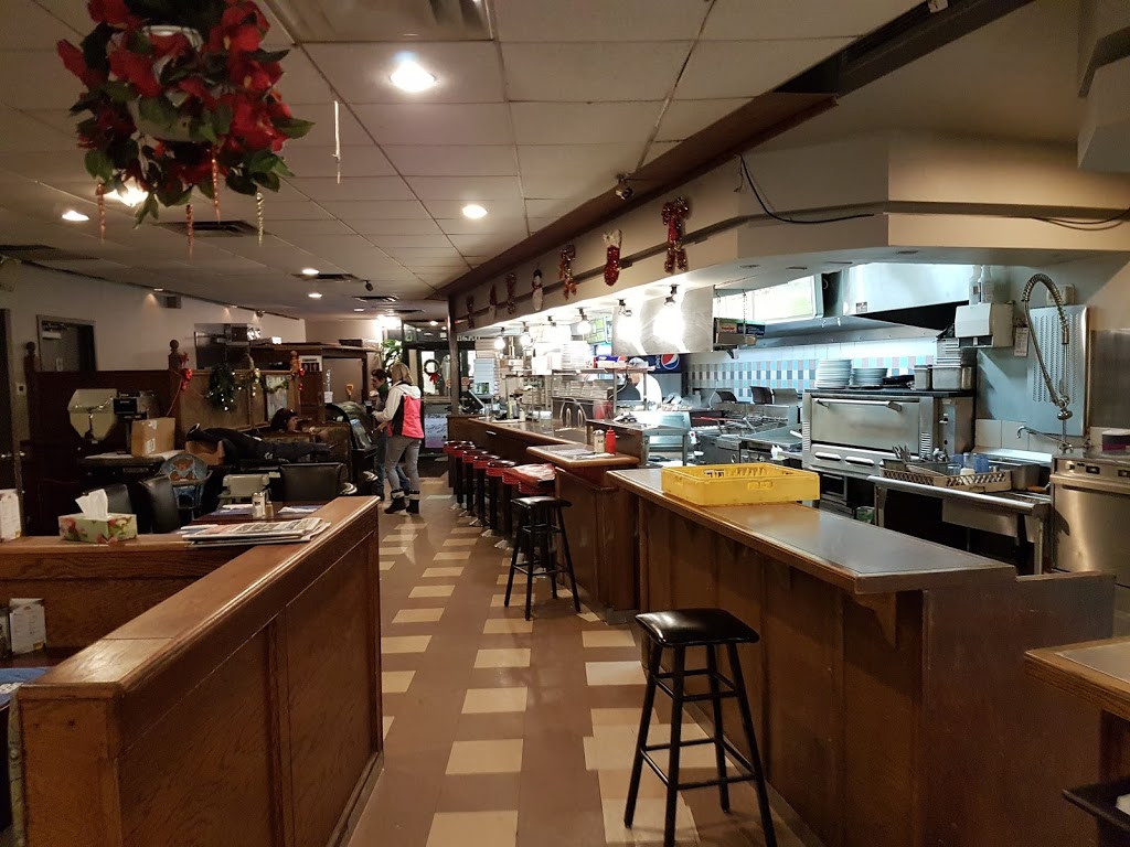 Basile Pizzeria | 74 Rue Sainte-Anne, Sainte-Anne-de-Bellevue, QC H9X 1L9, Canada | Phone: (514) 457-5293