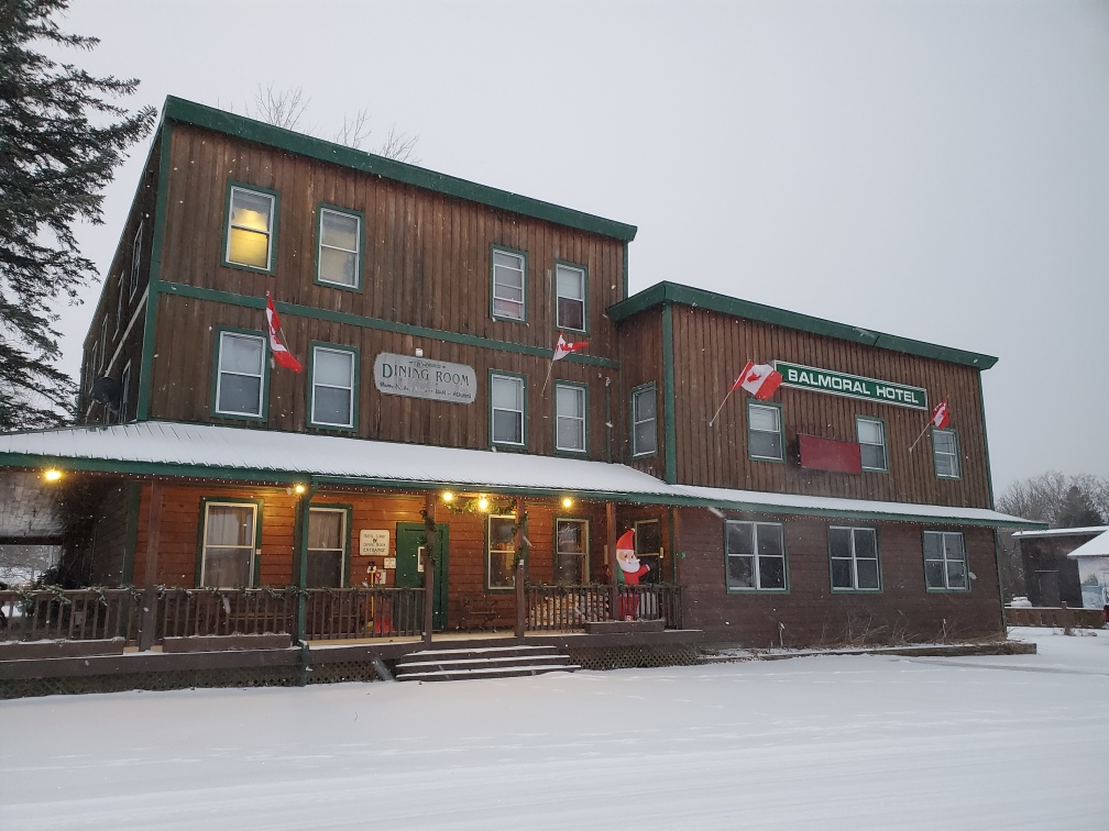 Balmoral Bistro & Brewpub | 16 Opeongo Square, Barrys Bay, ON K0J 1B0, Canada | Phone: (613) 756-5162