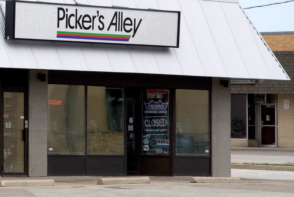 Pickers Alley | 430 Exmouth St, Sarnia, ON N7T 5N9, Canada | Phone: (519) 344-7740