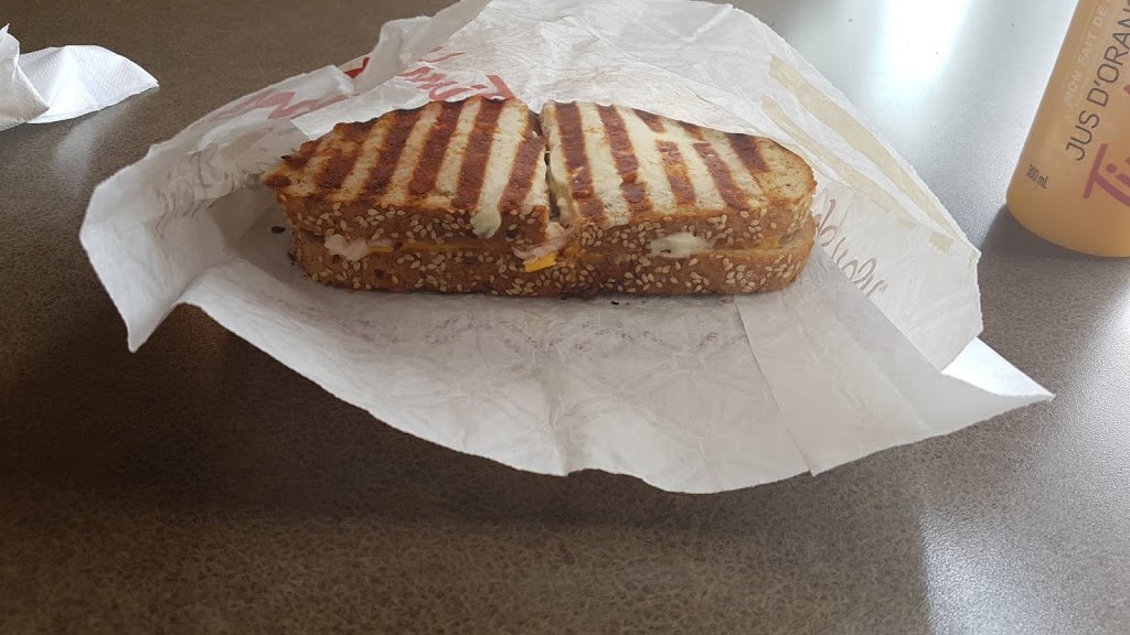 Tim Hortons | 1475 Victoria St N, Kitchener, ON N2B 3E4, Canada | Phone: (519) 575-9127