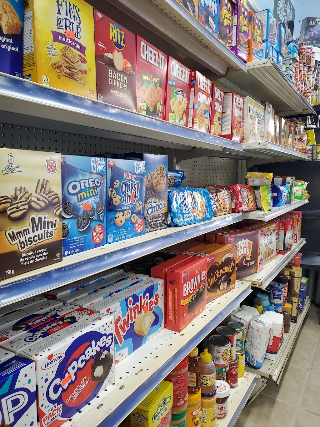 Star Convenience | 86 Simcoe St N, Oshawa, ON L1G 4S2, Canada | Phone: (905) 240-2111