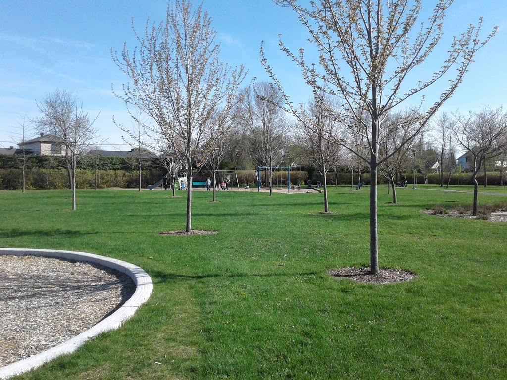 Parc Ringuet | 1650 Rue C.-H.-Grignon, Sainte-Julie, QC J3E 1P3, Canada | Phone: (450) 922-7111