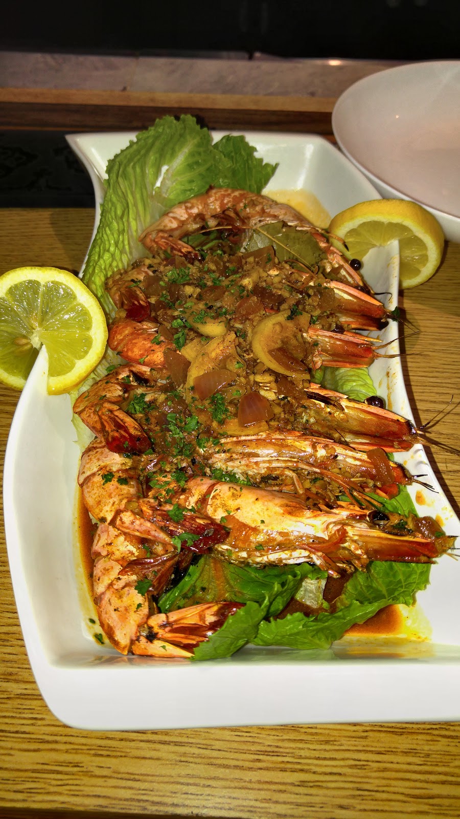 Barcelos Restaurant & Grill | 22 Sunnidale Rd, Wasaga Beach, ON L9Z 2S8, Canada | Phone: (705) 429-3685