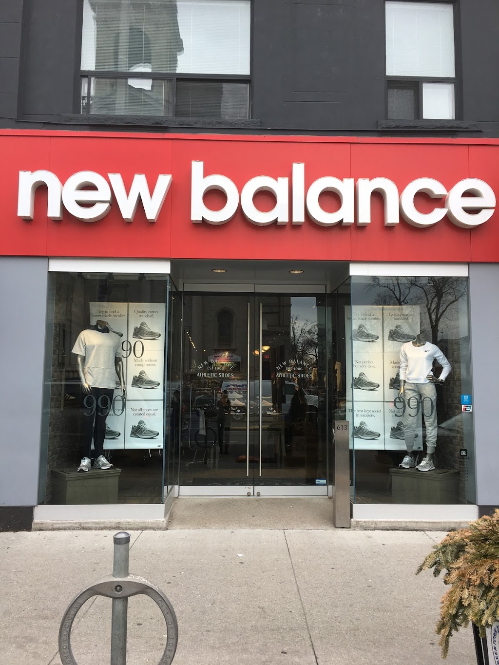new balance store canada