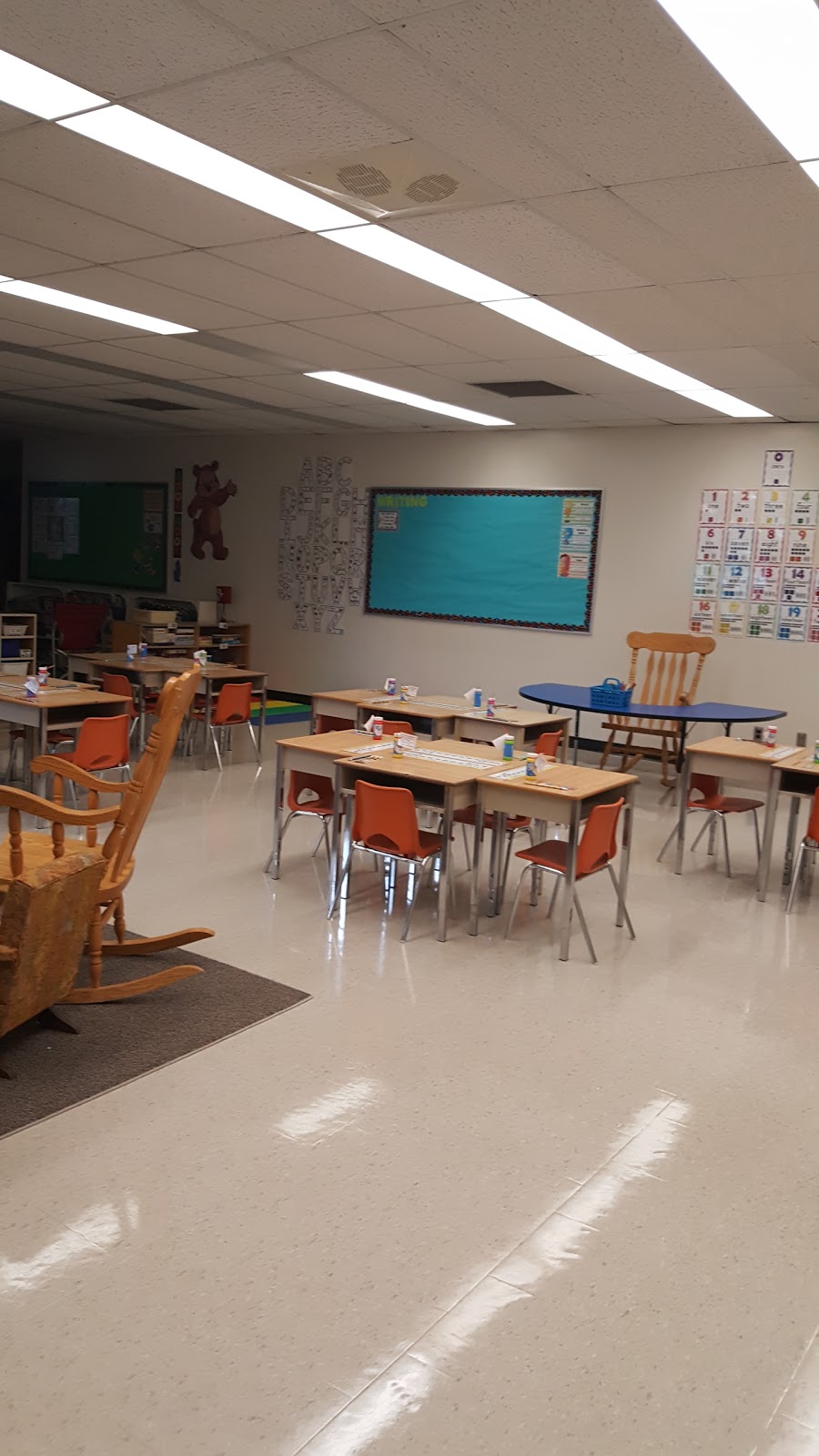 Arthur Stringer Public School | 43 Shaftesbury Ave, London, ON N6C 2Y5, Canada | Phone: (519) 452-8030