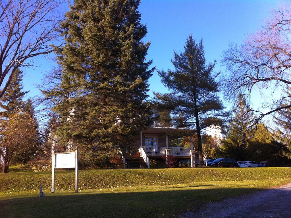 CENTRE PIERRE DASSISE | 8180 Boulevard Pierre-Bertrand, Québec, QC G2K 1W1, Canada | Phone: (581) 981-6565