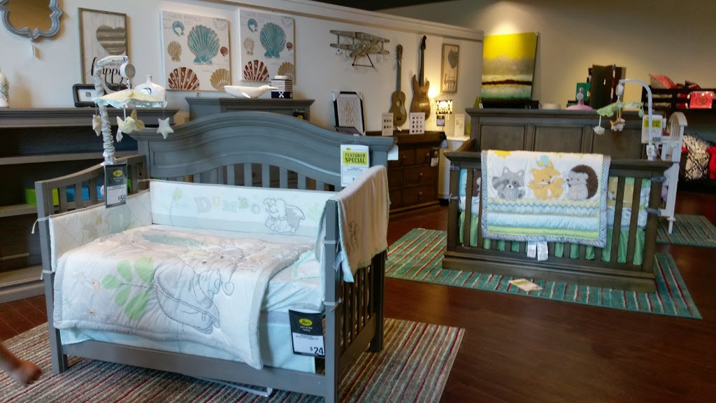 Leons Furniture | 2070 Dundas St E, Mississauga, ON L4X 1L9, Canada | Phone: (905) 848-5366