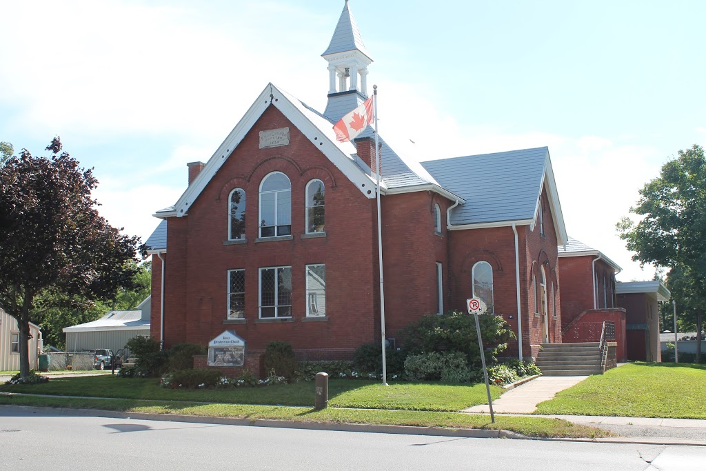 Knox Presbyterian Church | 44 Main St N, Acton, ON L7J 1W2, Canada | Phone: (519) 853-2360