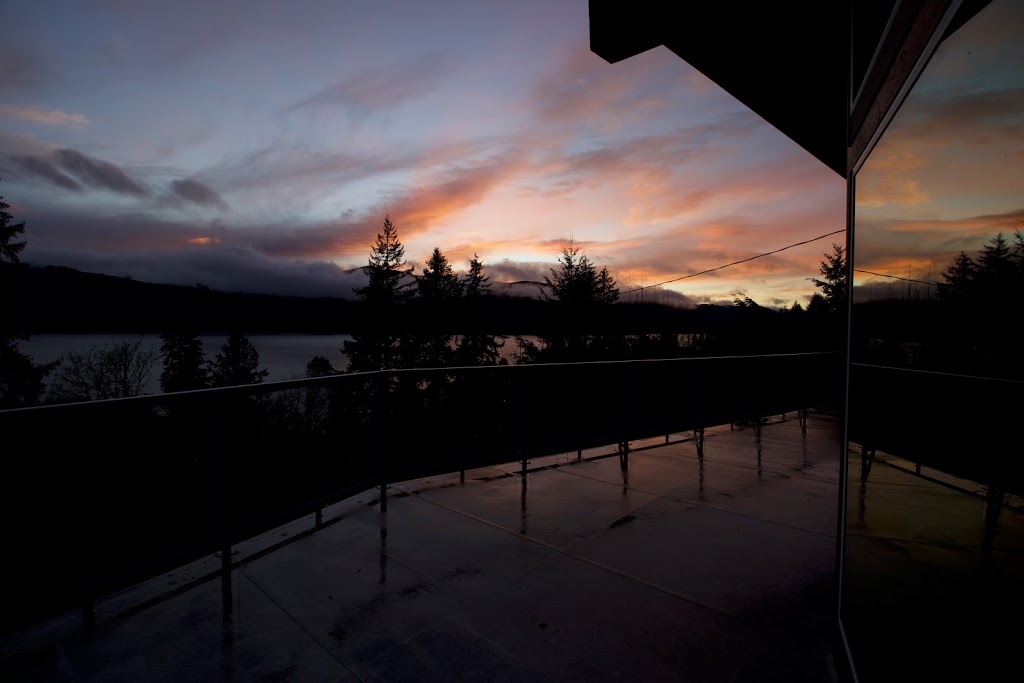 Cypress Villa | 10561 Cypress Rd, Youbou, BC V0R 3E1, Canada | Phone: (514) 649-9983