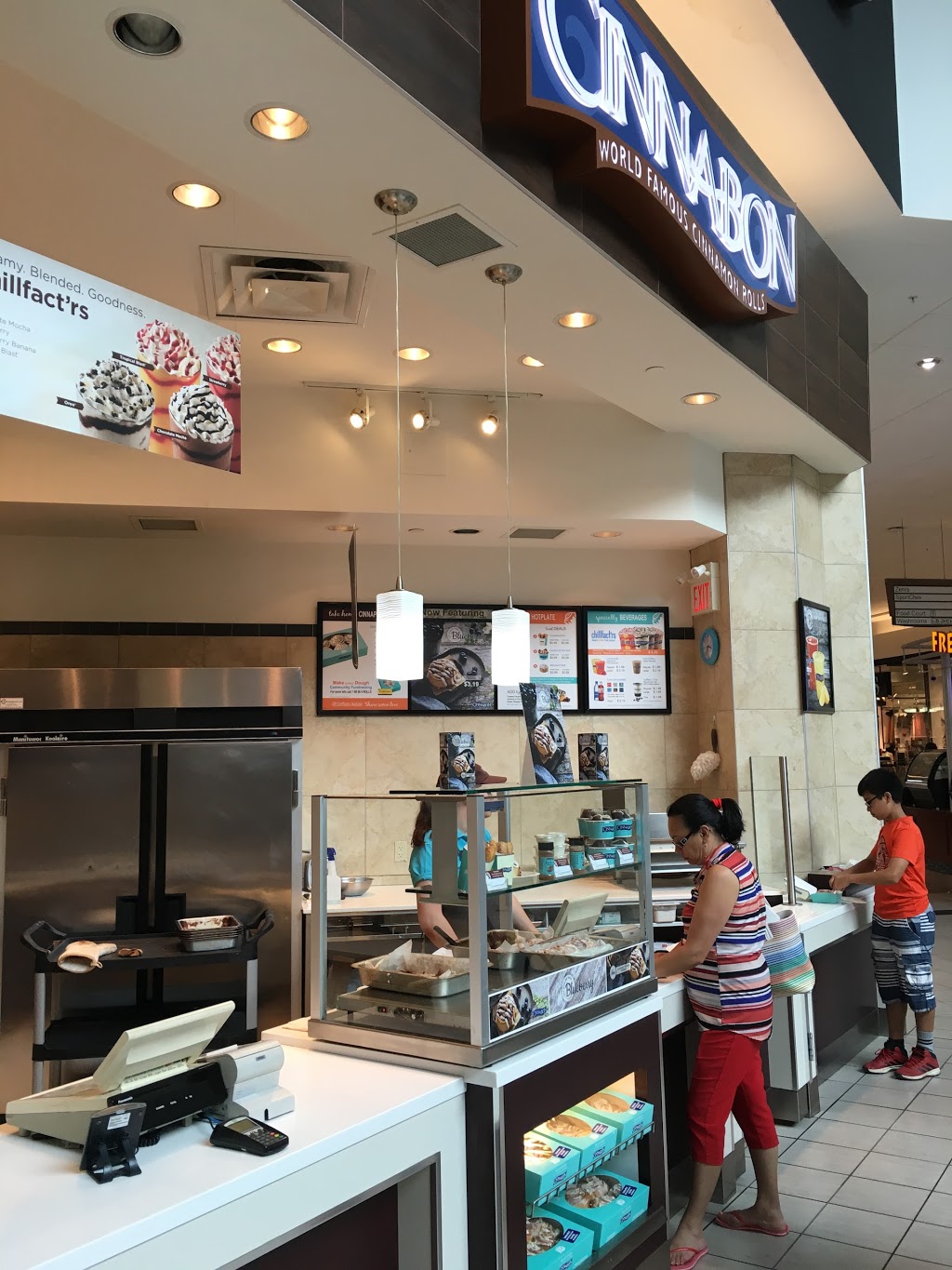 Cinnabon | Conestoga Mall, 550 King St N, Waterloo, ON N2L 5W6, Canada | Phone: (519) 886-5500