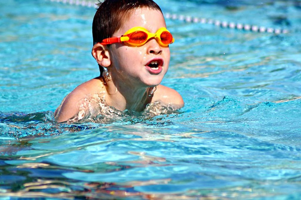 Daki Swim School - Woodbridge | Swimming Pool, 350 Ansley Grove Rd, Woodbridge, ON L4L 3W4, Canada | Phone: (647) 980-2975