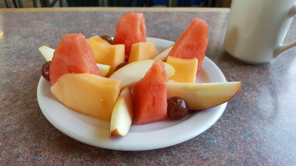 Chuckwagon Restaurant | 7 Ingersoll Road, Woodstock, ON N4S 2R1, Canada | Phone: (519) 539-2522
