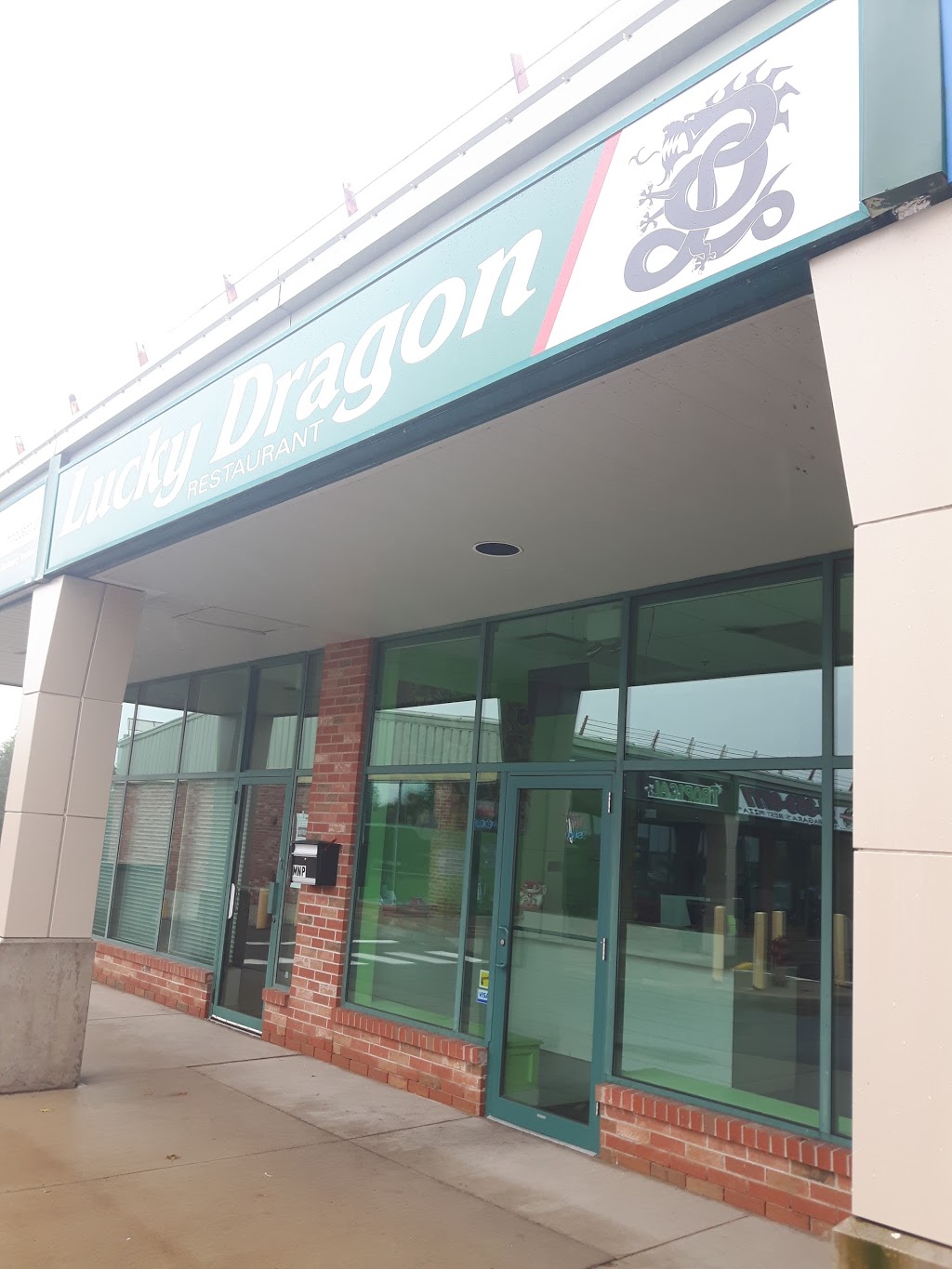 NiagaraFalls Lucky Dragon (Take-Out & Delivery) | 3714 Portage Rd, Niagara Falls, ON L2J 2K8, Canada | Phone: (905) 374-4556