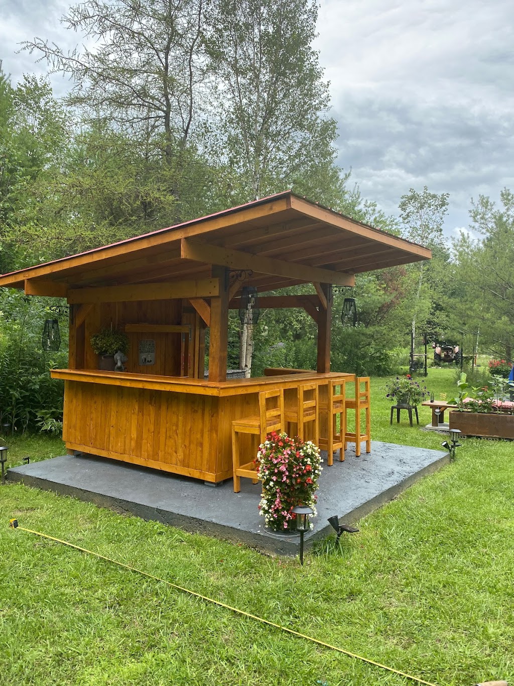 CrateWorks Rustic Bars | 1385 Drummond Line, Otonabee-South Monaghan, ON K9J 6X8, Canada | Phone: (705) 772-3586