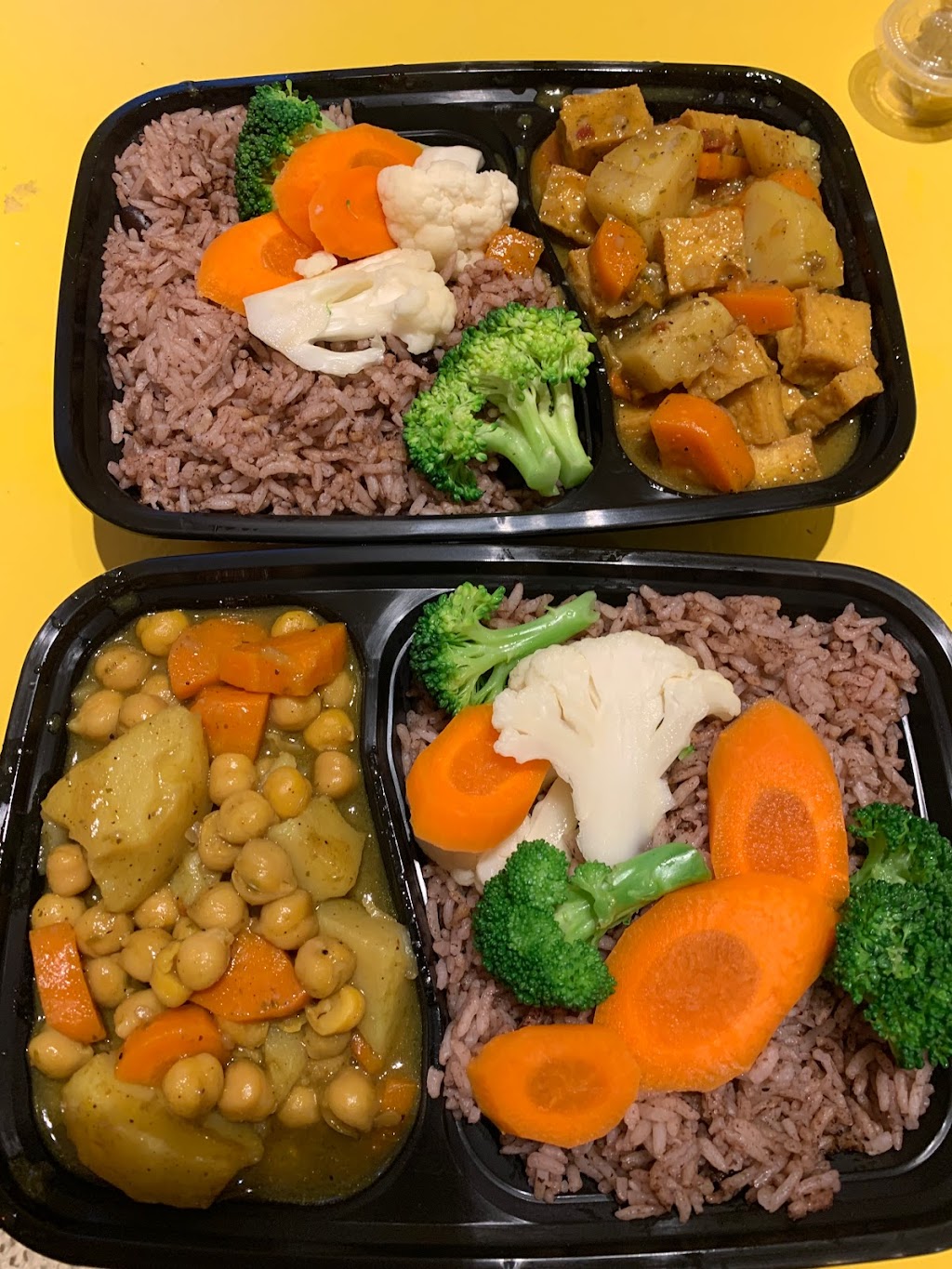 Corals Caribbean Cuisine | 651 Berford St, Wiarton, ON N0H 2T0, Canada | Phone: (519) 534-2478