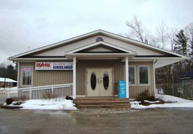 RE/MAX Hallmark Chay Realty Brokerage | 2 Summerset Pl, Angus, ON L0M 1B0, Canada | Phone: (705) 424-7200