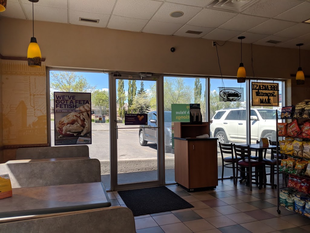 Subway | Sandstone Village, 66 Sandarac Dr NW Unit 204, Calgary, AB T3K 3V2, Canada | Phone: (403) 275-1120