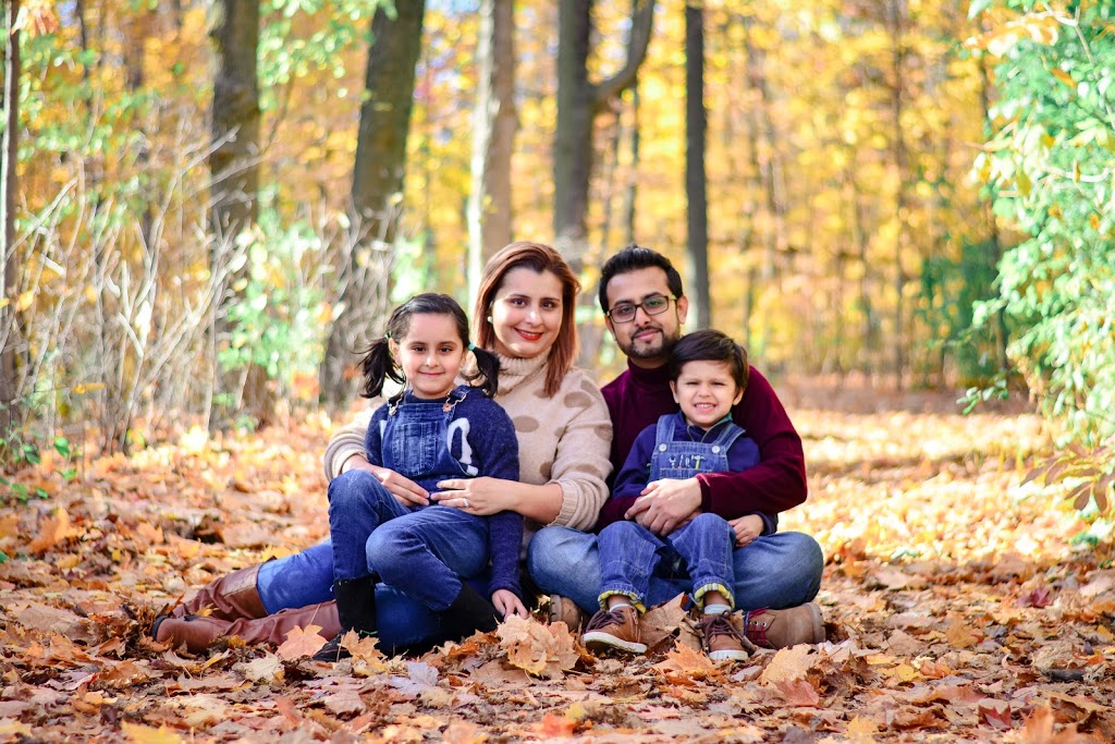 Clicks by Arooj Fatima | Burlington, ON L7M 4H2, Canada | Phone: (289) 707-6384