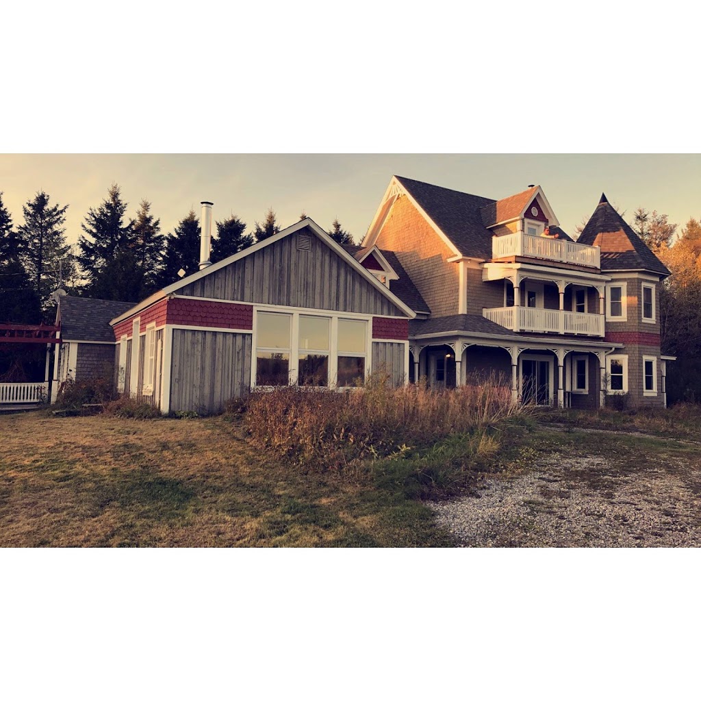 LHam Du Sud | 229 Chemin de St Camille, Weedon, QC J0B 3J0, Canada | Phone: (581) 333-3425