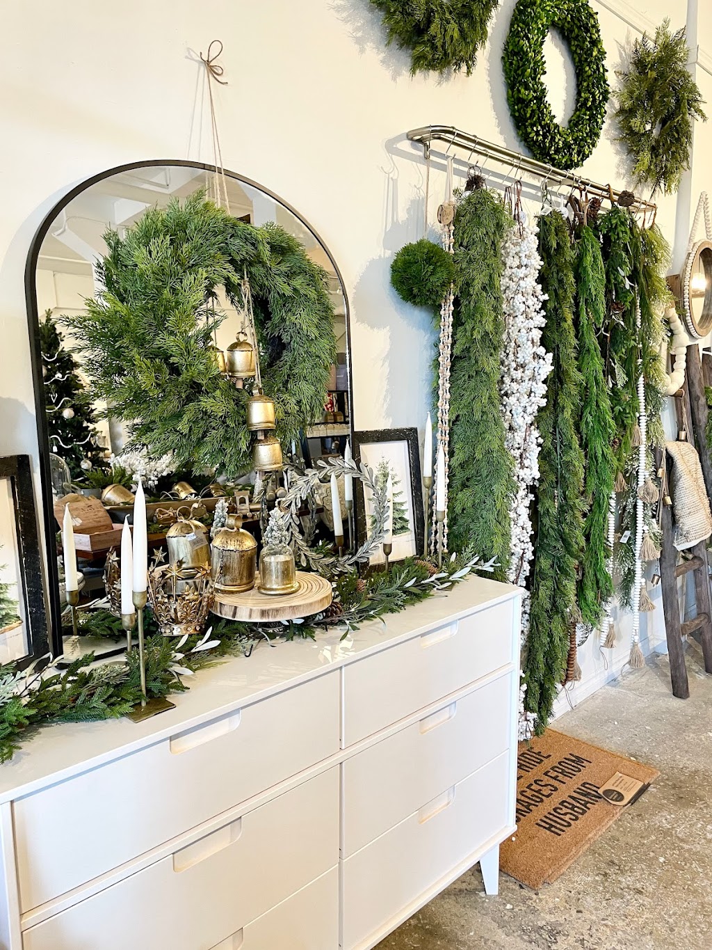 Cambridge Home Decor | 336 Eagle St N Unit 108, Cambridge, ON N3H 1C2, Canada | Phone: (647) 970-8046
