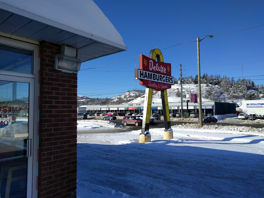 Deluxe On The Kingsway | 1137 Kingsway, Sudbury, ON P3B 2E7, Canada | Phone: (705) 566-9690