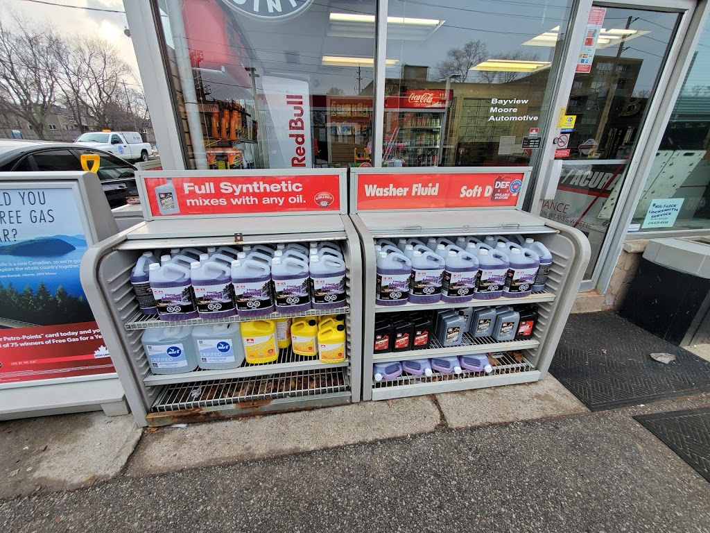 Petro-Canada | 1232 Bayview Ave, Toronto, ON M4G 3A1, Canada | Phone: (416) 467-4661