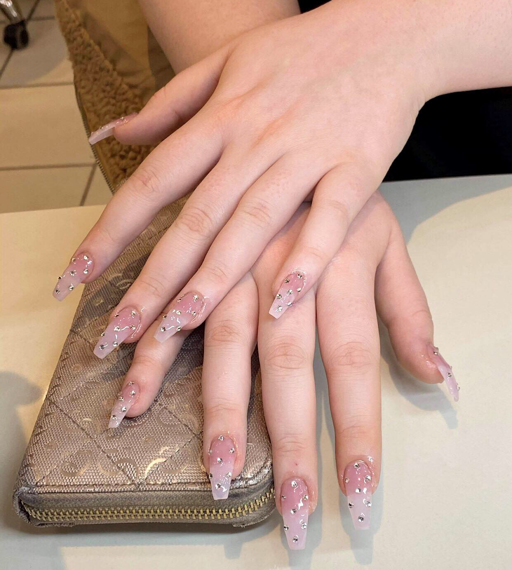 Cali Nails | 1029 Brodie Dr, Orillia, ON L3V 6H4, Canada | Phone: (705) 329-0686