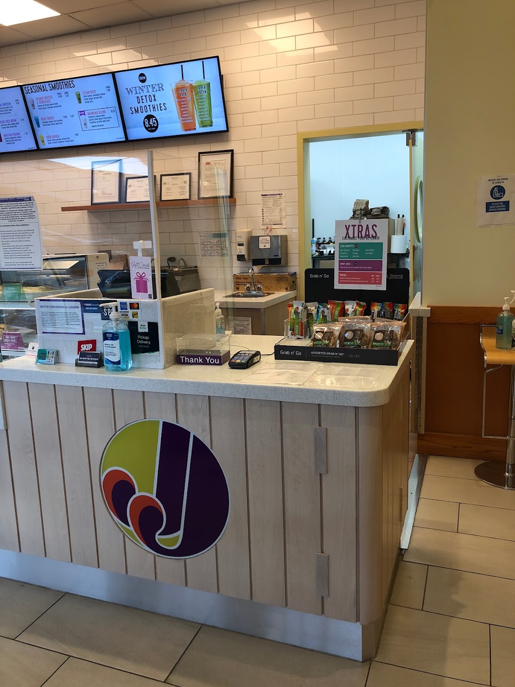Jugo Juice | 74 Sage Hill Plaza NW #120, Calgary, AB T3R 0S4, Canada | Phone: (403) 274-0687