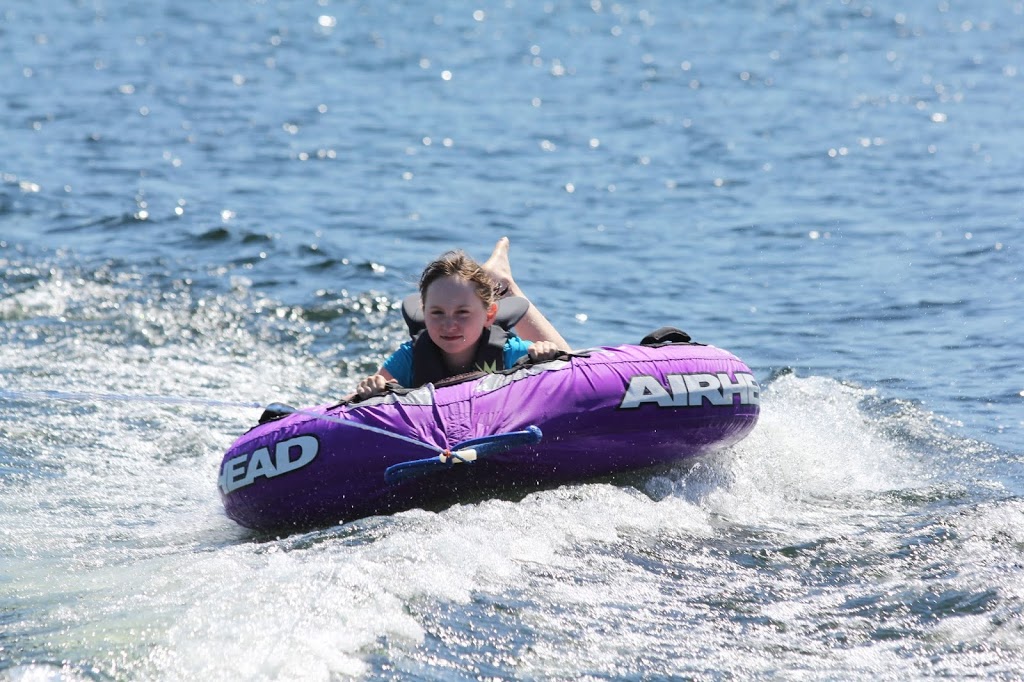 Blindbay Vacations | 2461 Blind Bay Rd, Blind Bay, BC V0E 1H2, Canada | Phone: (250) 675-3281