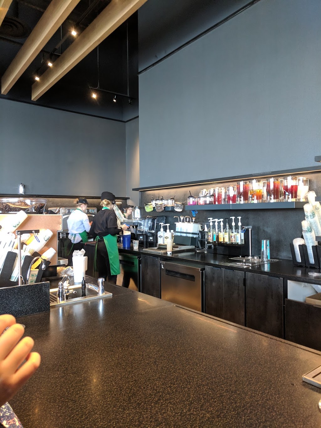 Starbucks | 700 Rue Serge-Pepin #202, Beloeil, QC J3G 0B8, Canada | Phone: (438) 992-7043