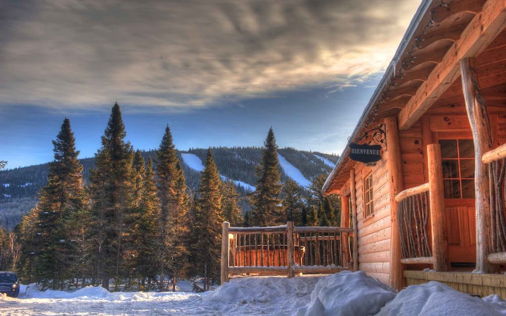 CHALETS SPA CANADA | 1008 Chem. des Loisirs, La Malbaie, QC G5A 1Y8, Canada | Phone: (418) 665-4711