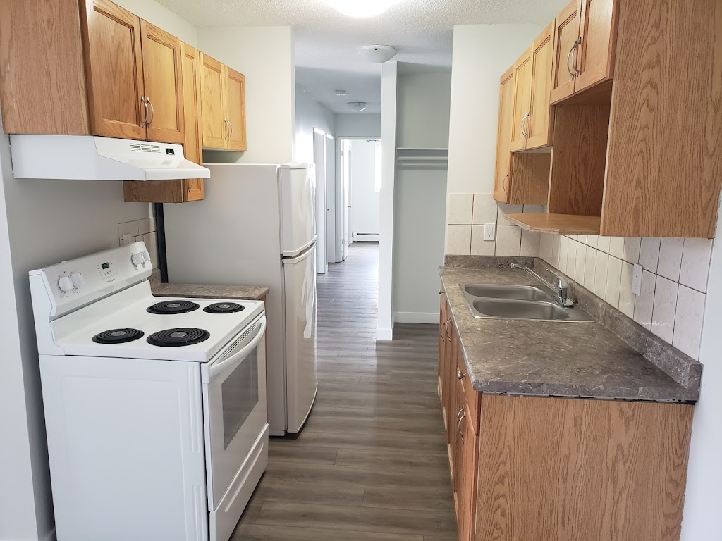 Sherri Manor | 13046 82 St NW, Edmonton, AB T5E 2T5, Canada | Phone: (780) 554-4931