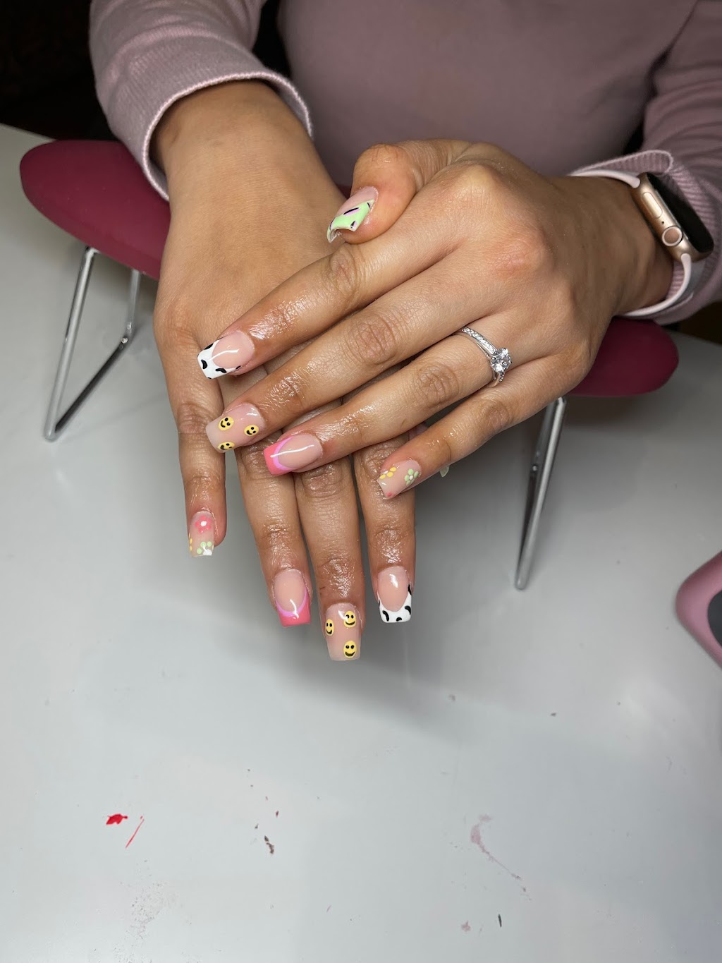The Nail Bar 97 | Seahorse Ave, Brampton, ON L6V 4P3, Canada | Phone: (613) 246-1666