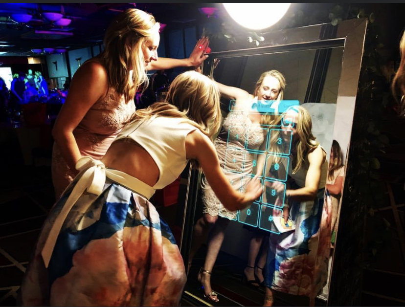 Shiny Memories Toronto | Mirror Photo Booth | 2313 Lake Shore Blvd W, Etobicoke, ON M8V 1A8, Canada | Phone: (416) 522-6710