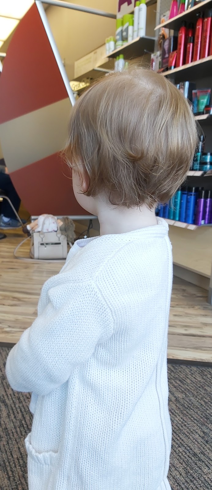 Great Clips | 275 Fourth Ave Unit D2, St. Catharines, ON L2S 0C2, Canada | Phone: (905) 641-8787