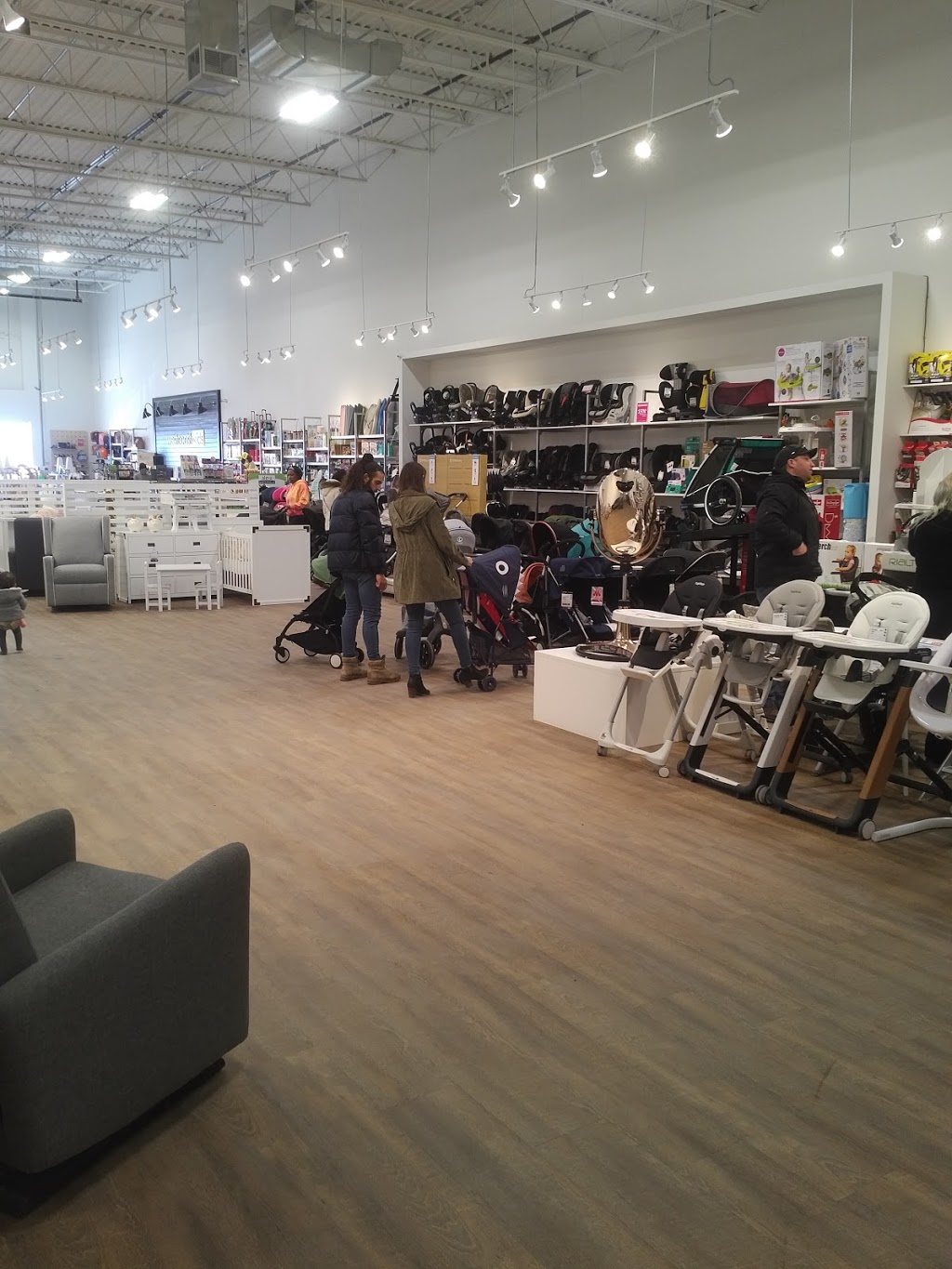 West Coast Kids | 1290 Kenaston Blvd #4, Winnipeg, MB R3P 1J9, Canada | Phone: (204) 615-2288