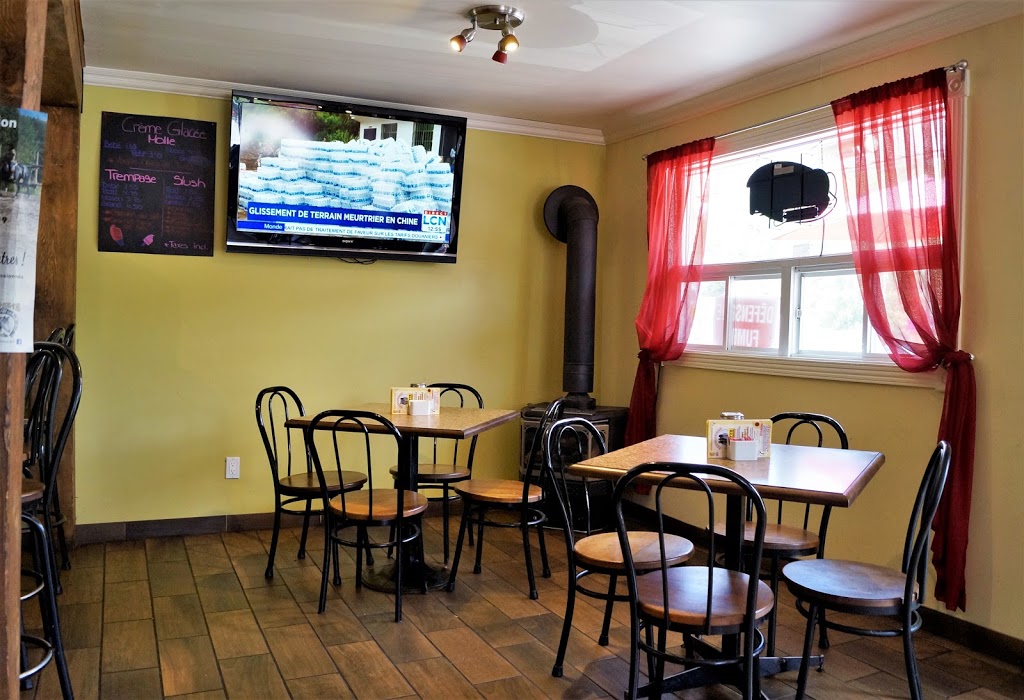 Restaurant Chez Mykie | 650 Route Saint-Joseph, Sainte-Émélie-de-lÉnergie, QC J0K 2K0, Canada | Phone: (450) 886-1142