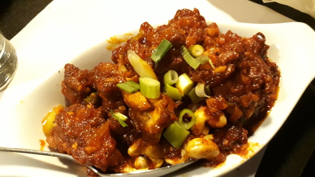 Salt & Pepper | 35 Brunel Rd #4, Mississauga, ON L4Z 3E8, Canada | Phone: (905) 568-9900