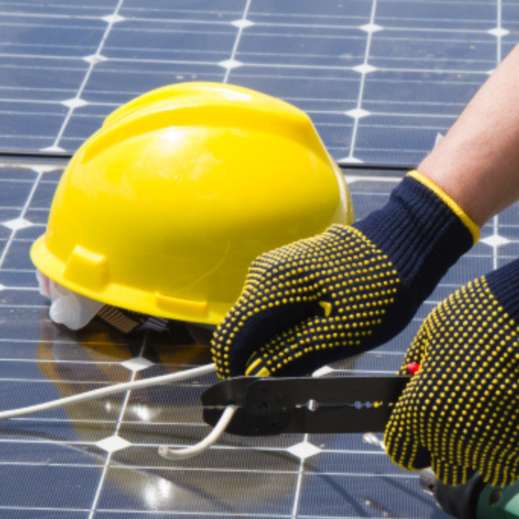Ontario Solar Installers | 370 Hopewell Ave, Toronto, ON M6E 2S2, Canada | Phone: (905) 617-6527