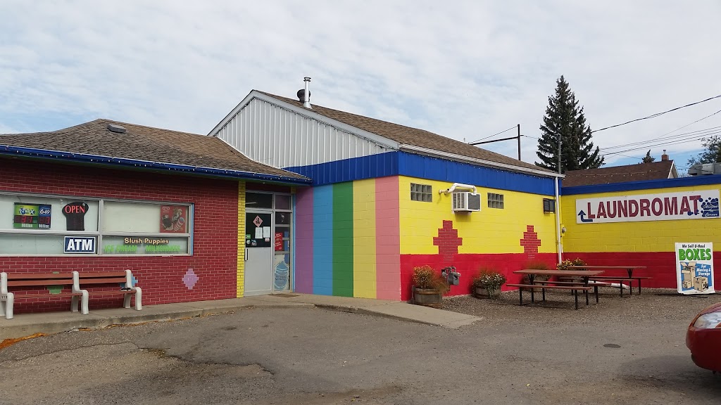 Snow Hut | 105 Home St E, Moose Jaw, SK S6H 4S2, Canada | Phone: (306) 692-1630