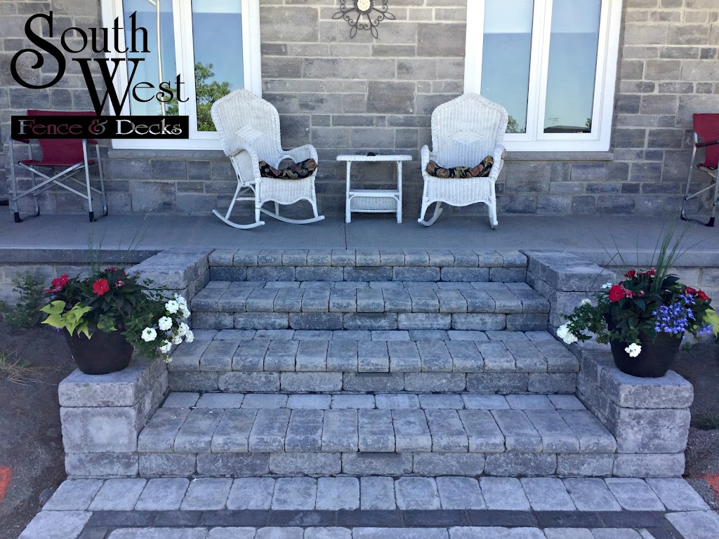 Southwest Fence & Decks | 1808 London Line, Sarnia, ON N7W 1A1, Canada | Phone: (519) 337-4222