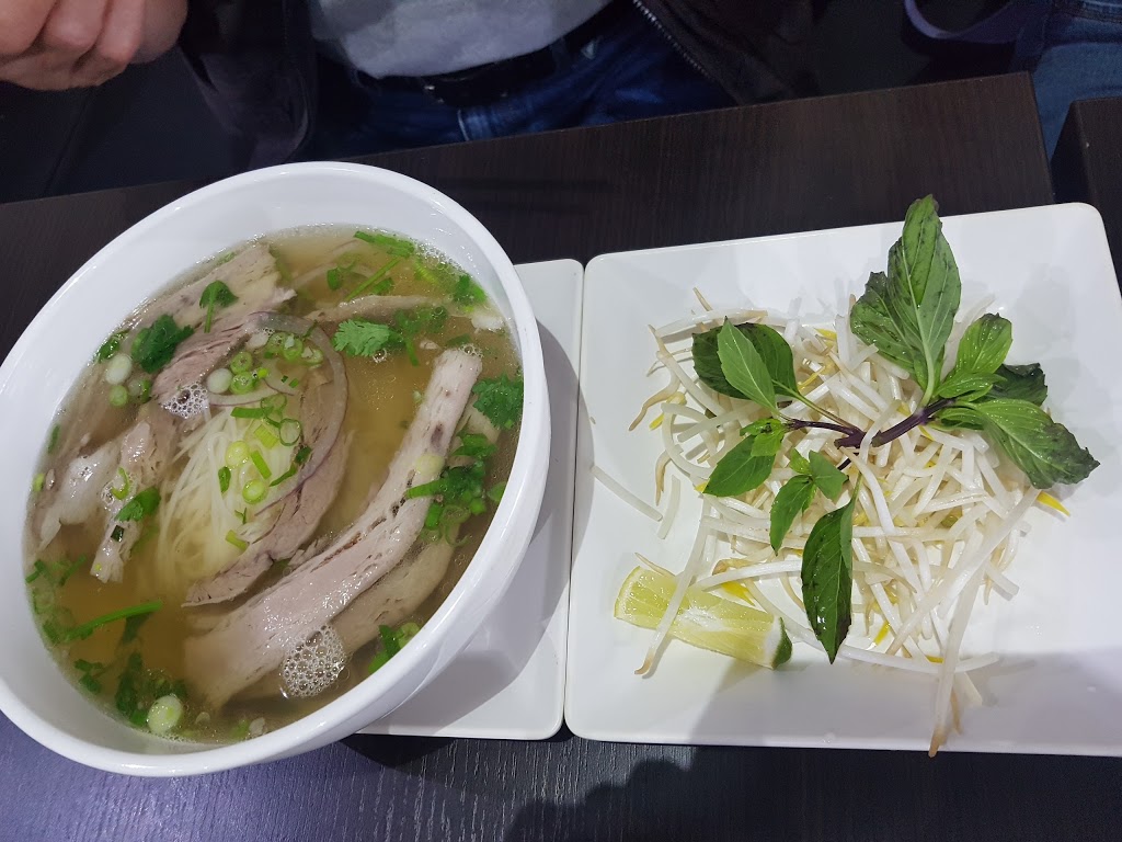 Le Viet Asian Cuisine | 1210 Castlemore Ave, Markham, ON L6E 0H7, Canada | Phone: (905) 201-6111