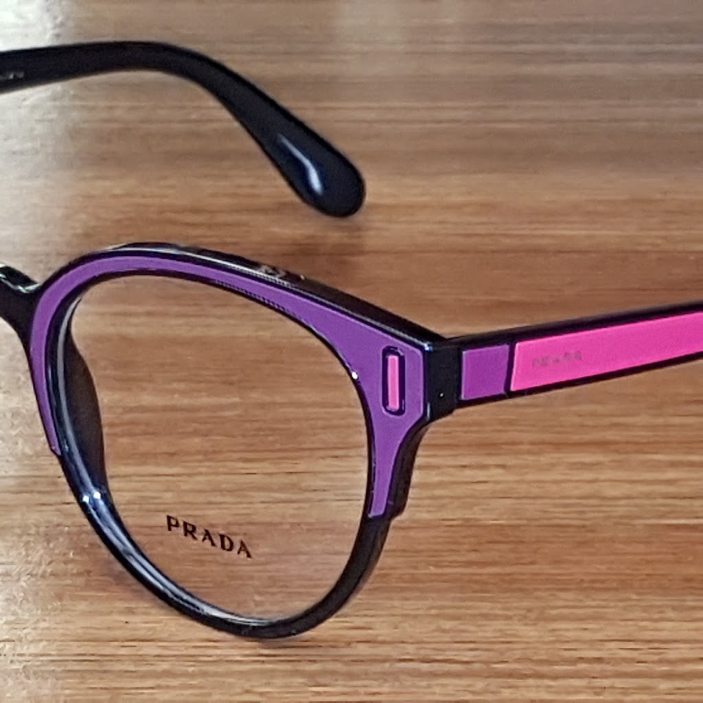 Whalley Optical Centre | 10706 King George Blvd #103, Surrey, BC V3T 2X3, Canada | Phone: (604) 581-1055
