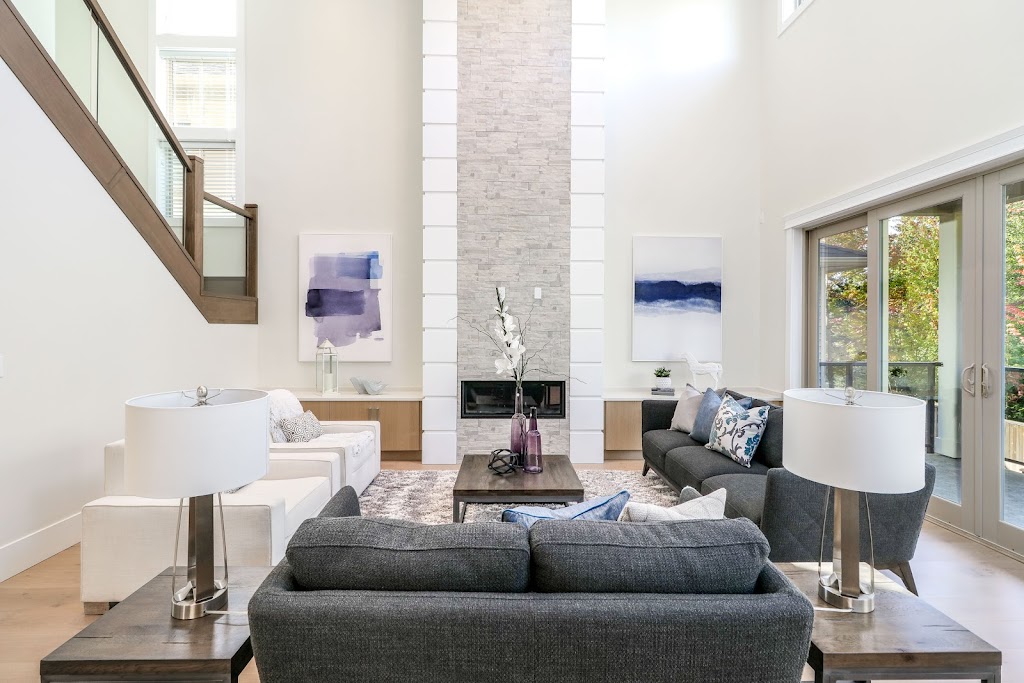 Valentin Home Photography | 555 Foster Ave, Coquitlam, BC V3J 0B6, Canada | Phone: (778) 999-3260