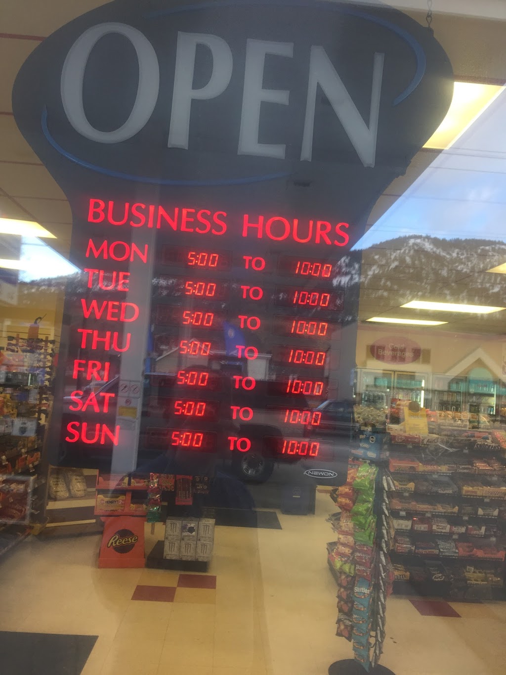 Esso | 1009 Main St, Okanagan Falls, BC V0H 1R0, Canada | Phone: (250) 497-5757